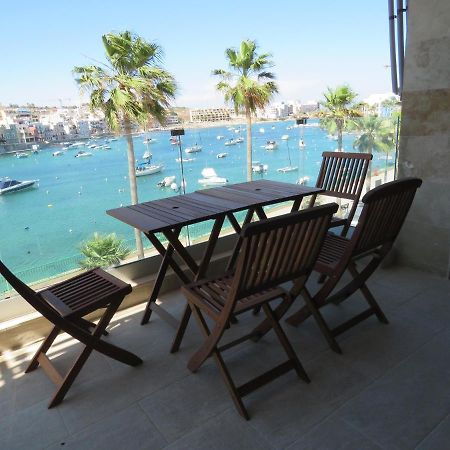Aquamarine Sea Front Apartments - First Floor Марсаскала Экстерьер фото